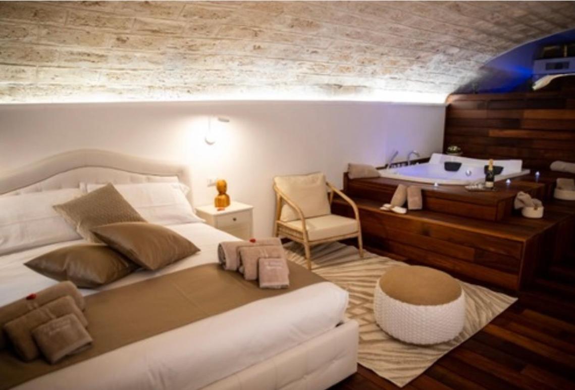 Lc Luxury Apartment Bari Buitenkant foto