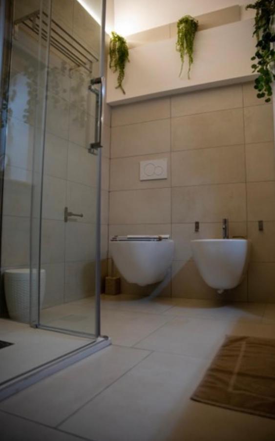Lc Luxury Apartment Bari Buitenkant foto